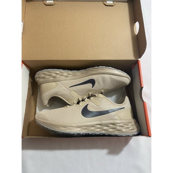 New Men’s Size 9 - Nike Revolution 6 Next Nature Oatmeal DC3728 101 main image 6